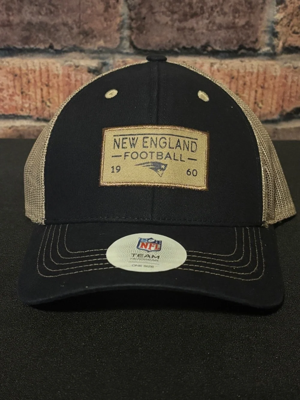 NFL Team Headwear New England Patriots Mesh Trucker Snapback Hat